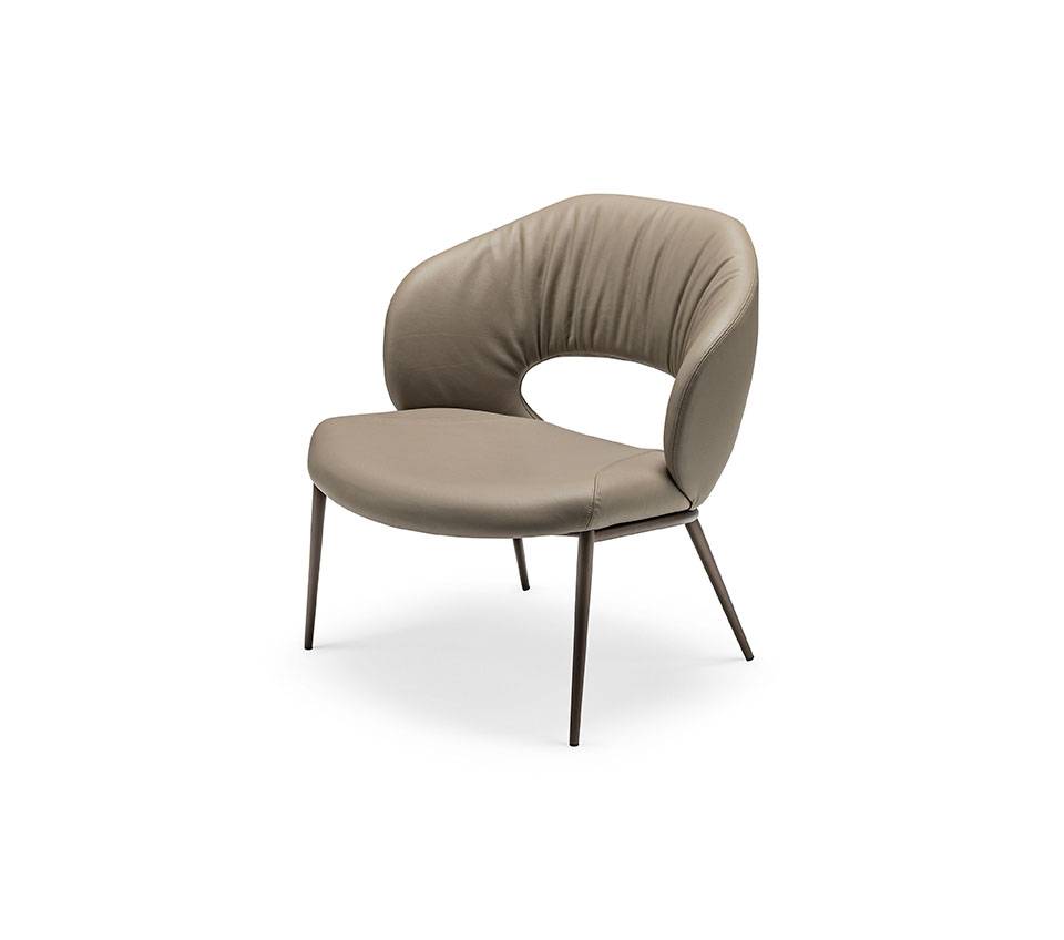 MIRANDA Lounge