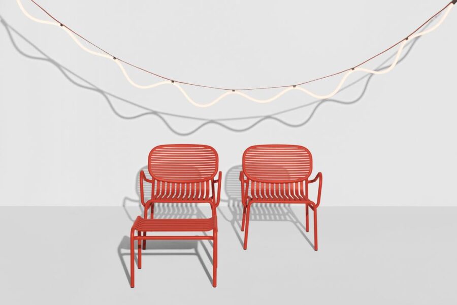 WEEK-END ARMCHAIR