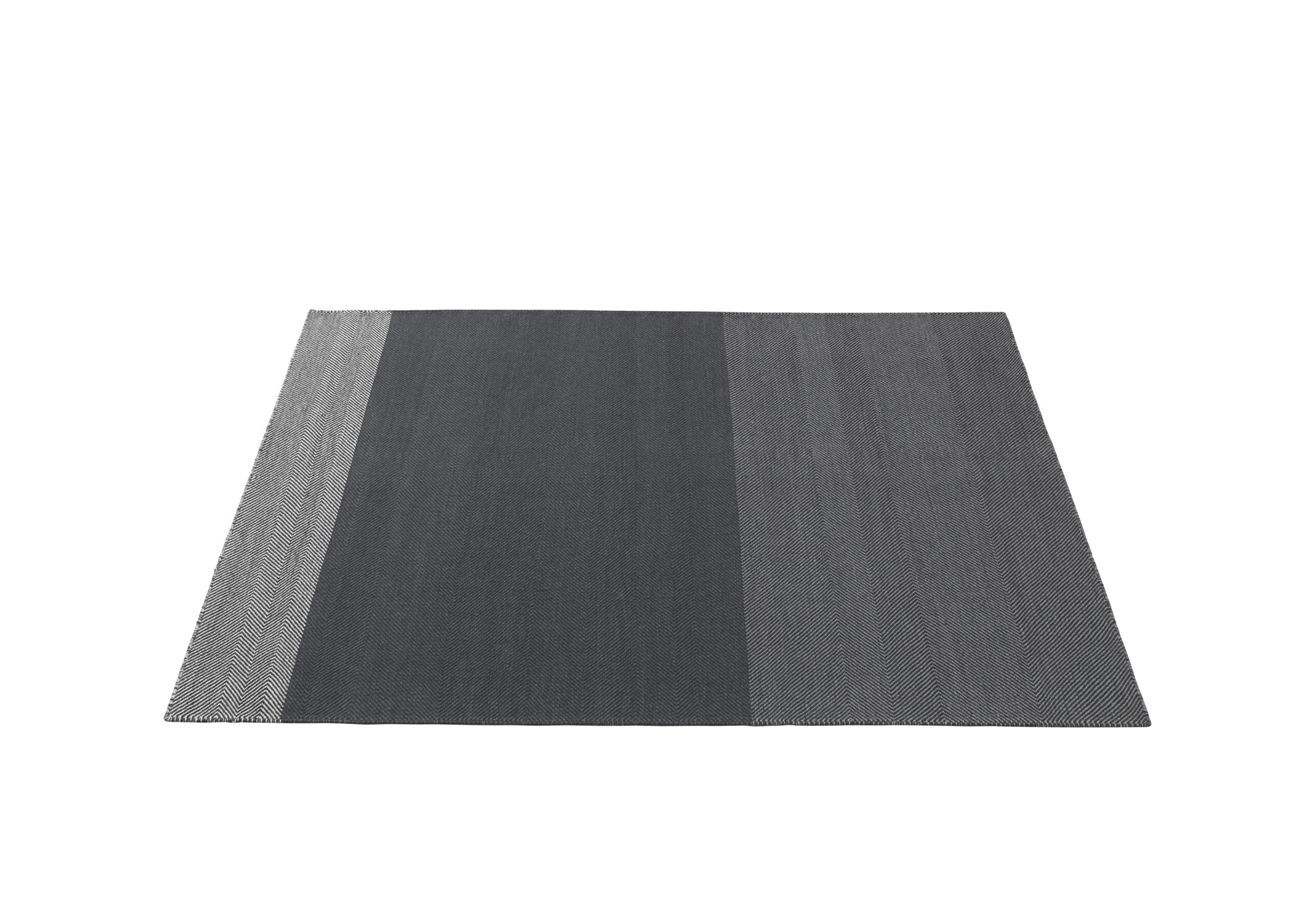 Varjo Rug