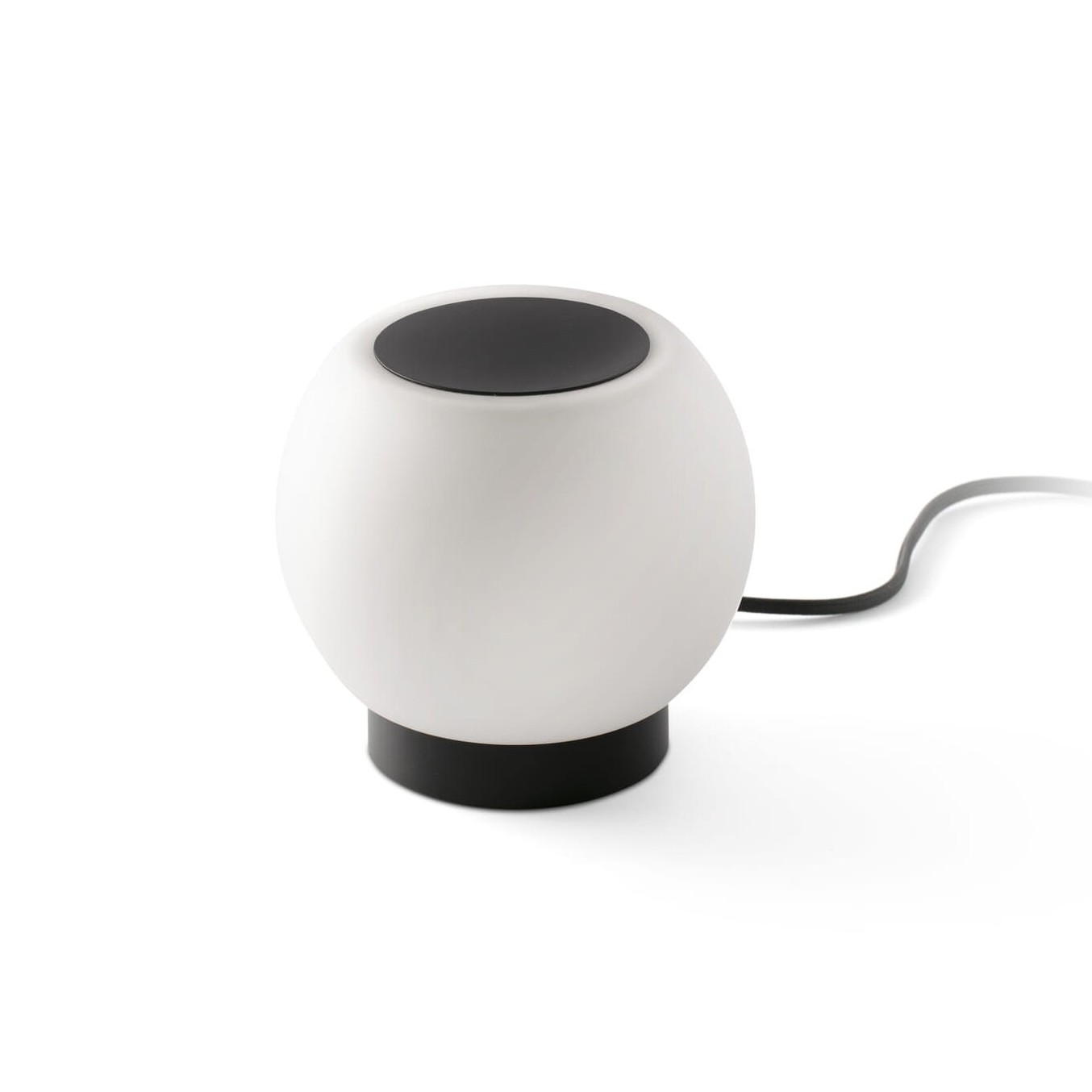 MOY Black table lamp