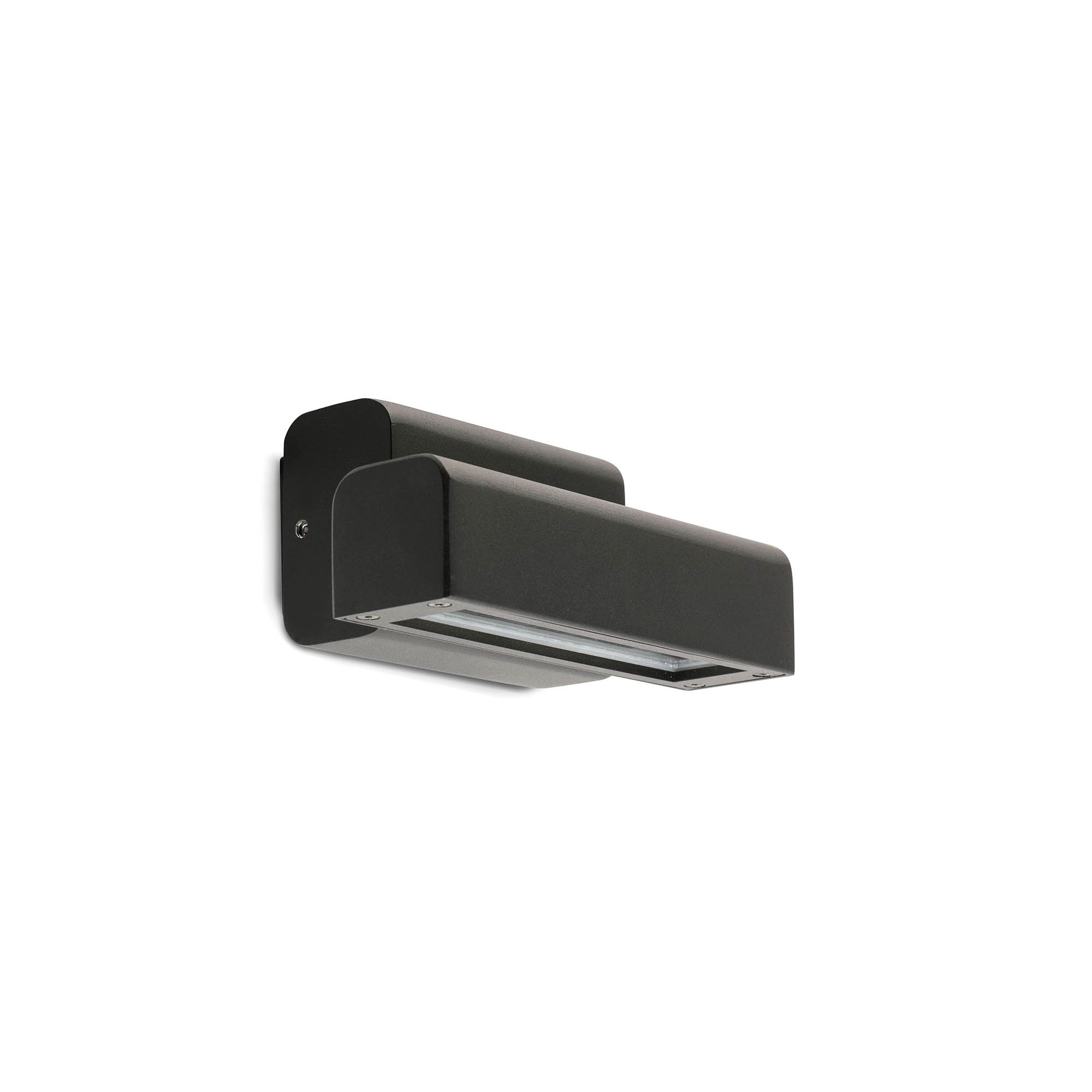 BALIC Black wall lamp